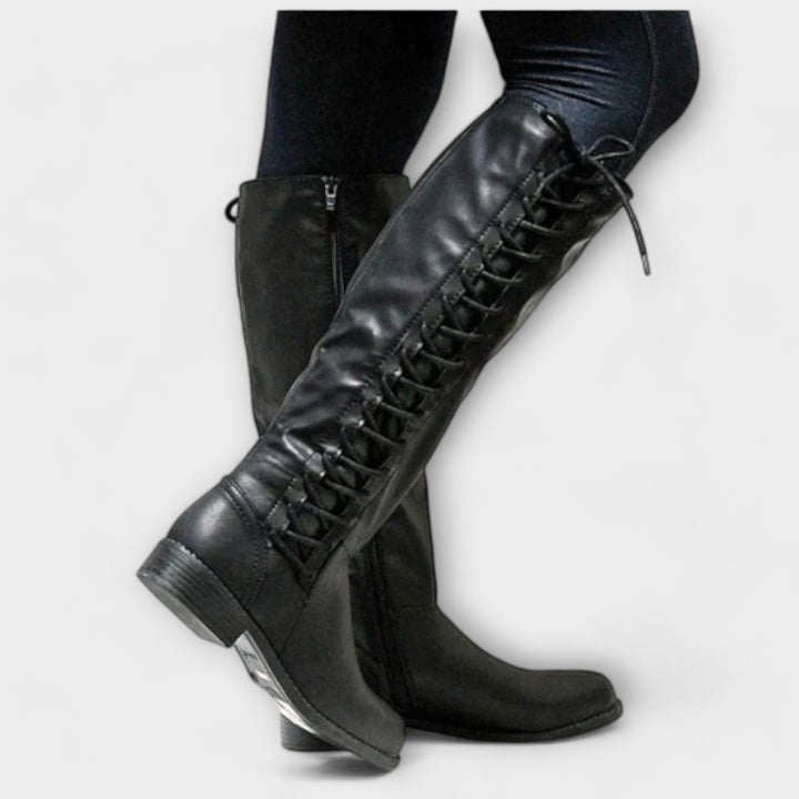 Botines elegantes con cordones