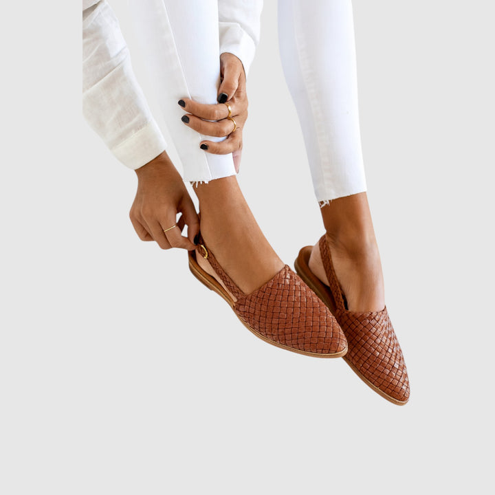 NALA | Sandalias trenzadas de temporada